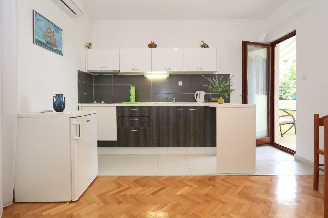 Apartments Romansa Zaton  Exterior photo