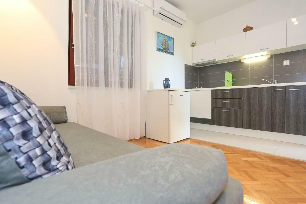 Apartments Romansa Zaton  Exterior photo