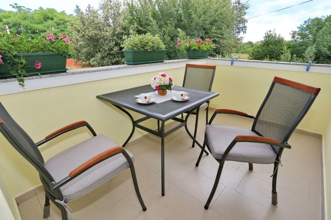Apartments Romansa Zaton  Exterior photo
