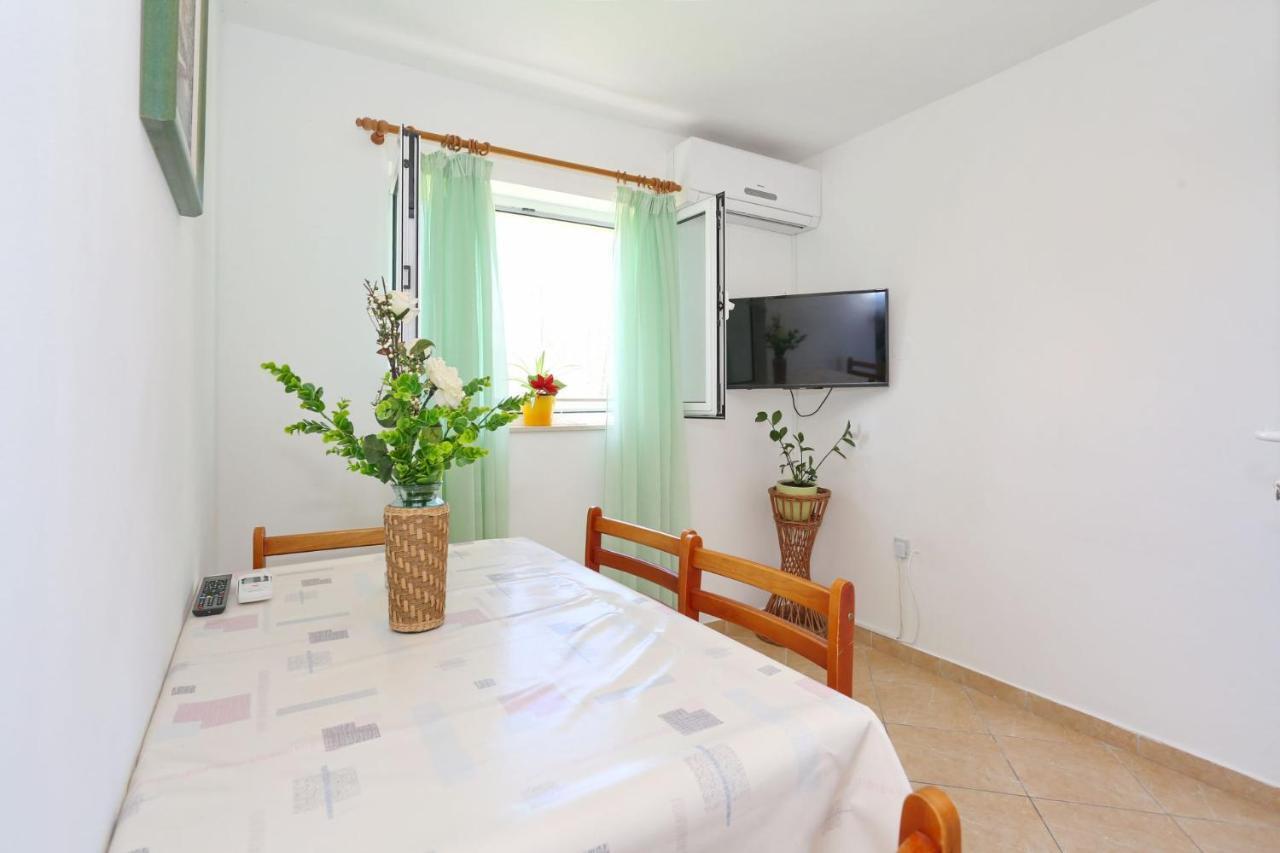 Apartments Romansa Zaton  Exterior photo